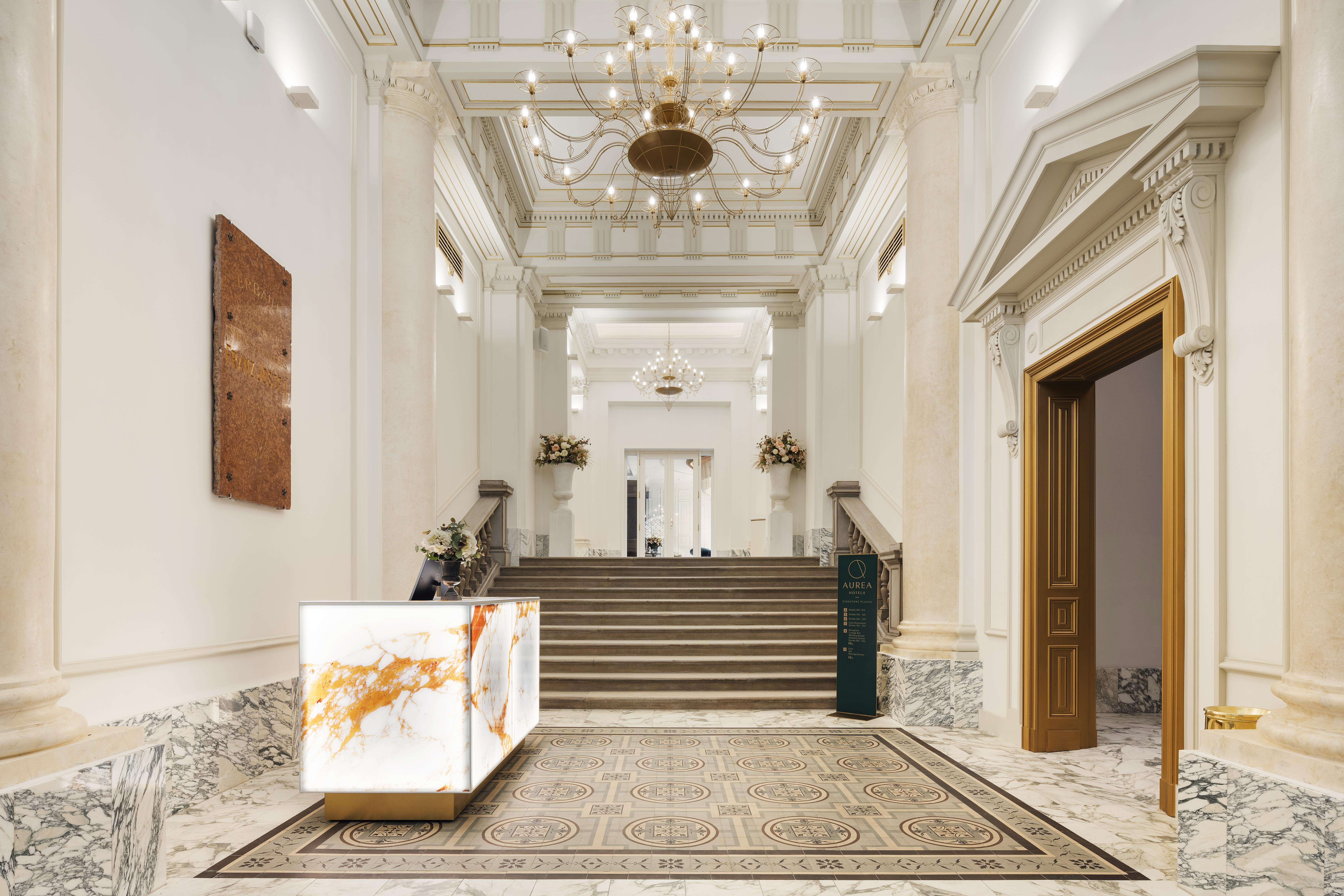 Aurea Ana Palace By Eurostars Hotel Company Budapest Exterior photo The lobby of the hotel