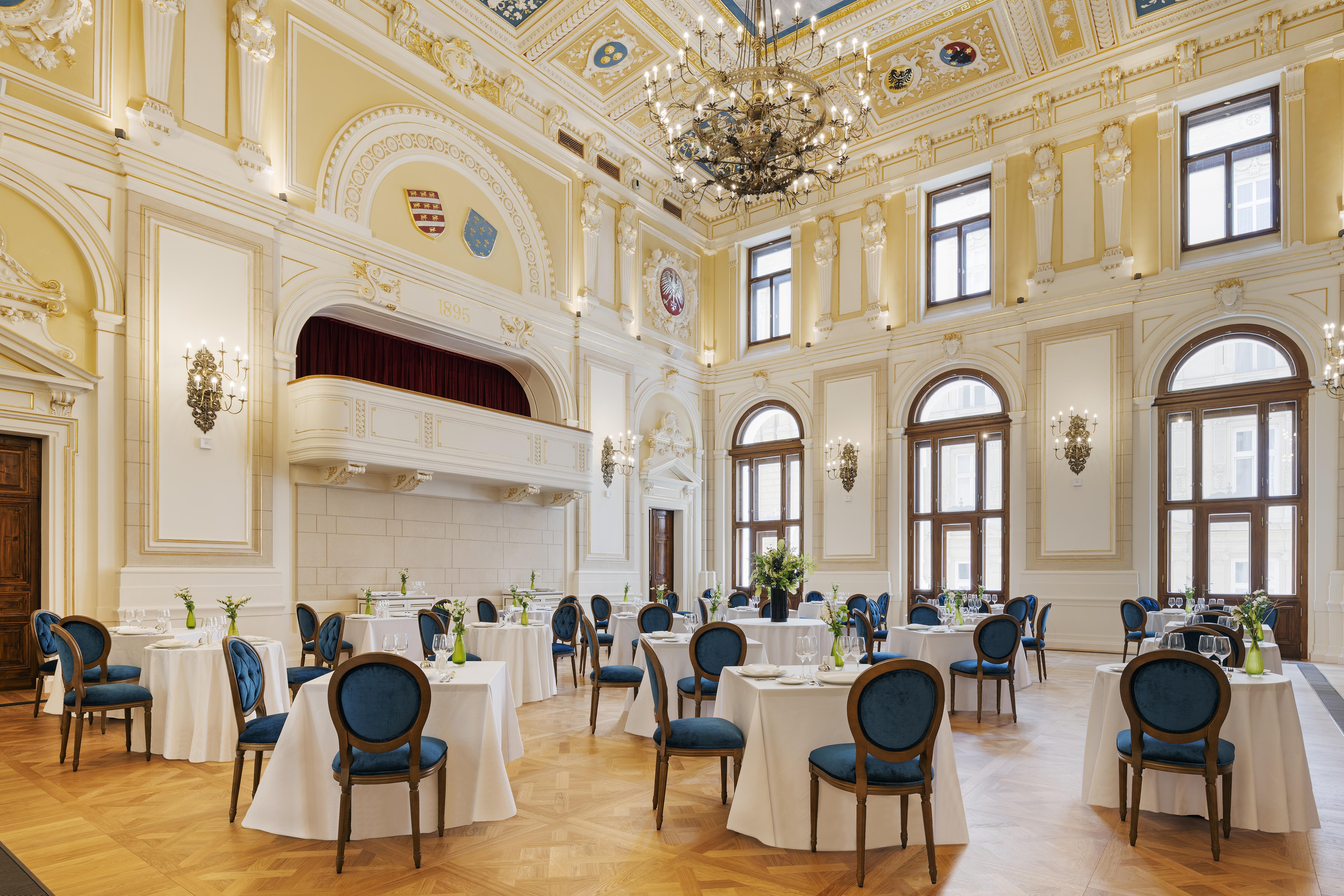 Aurea Ana Palace By Eurostars Hotel Company Budapest Exterior photo The ballroom