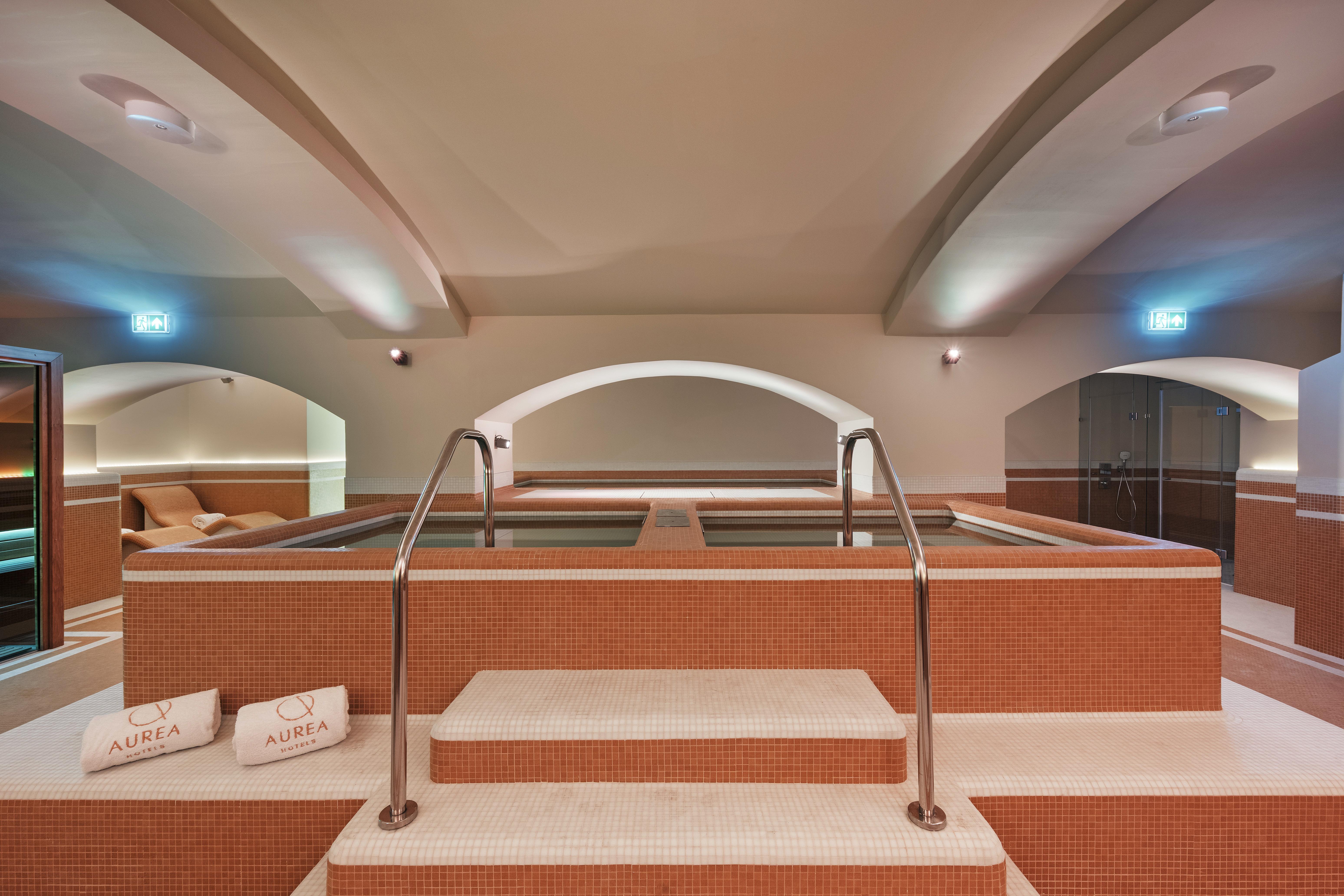 Aurea Ana Palace By Eurostars Hotel Company Budapest Exterior photo The spa at the hotel