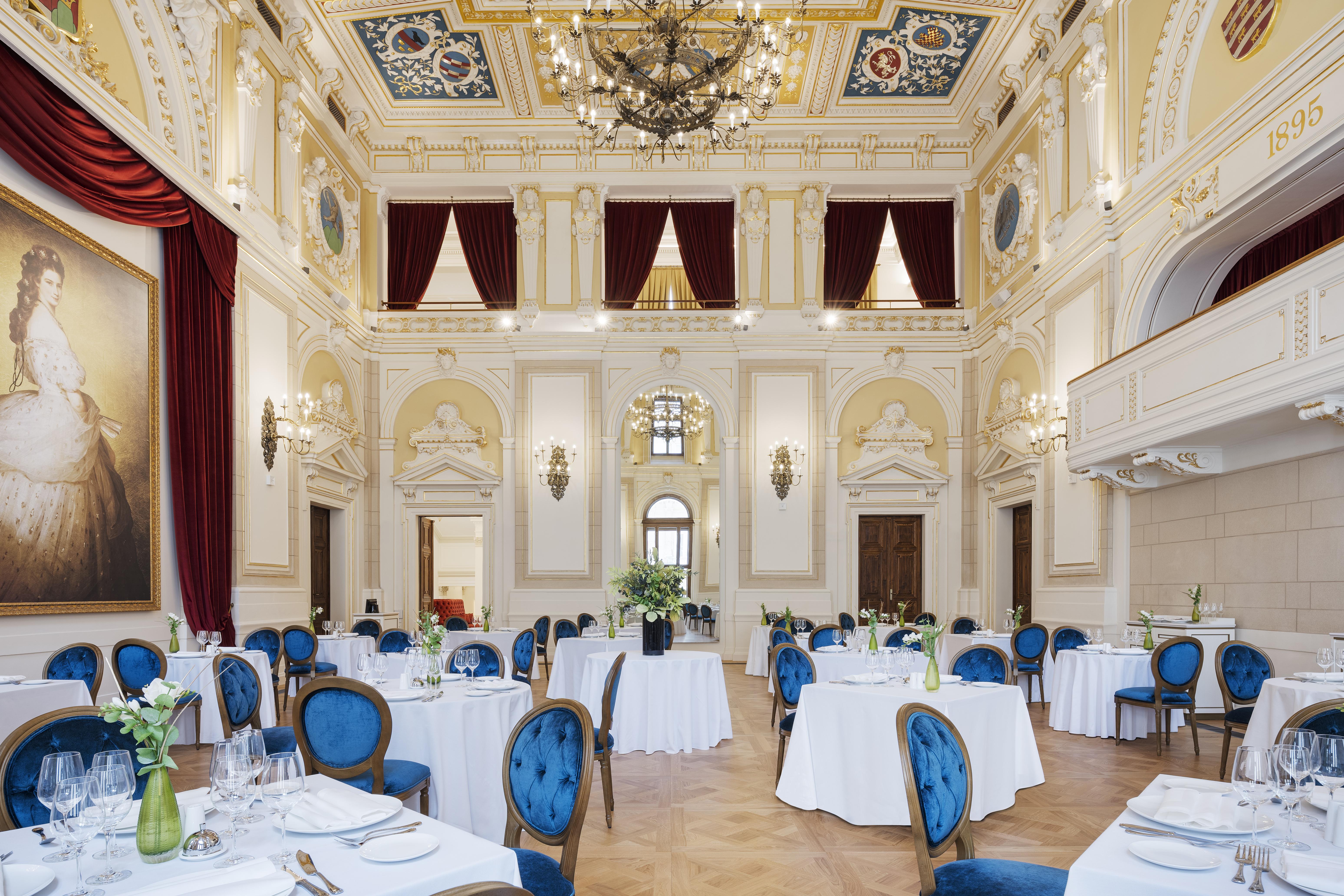 Aurea Ana Palace By Eurostars Hotel Company Budapest Exterior photo The Great Hall